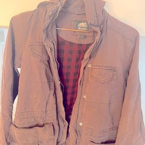 Kids Roots Dark blue grey plaid insulated fall jacket size 12/14.